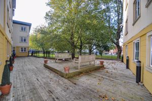 Photo 8- click for photo gallery